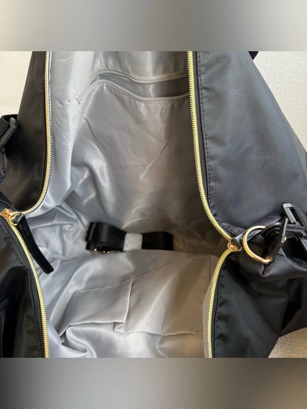 Benoss Milan Large Black Travel Duffel Weekender Bag Gold Hardware